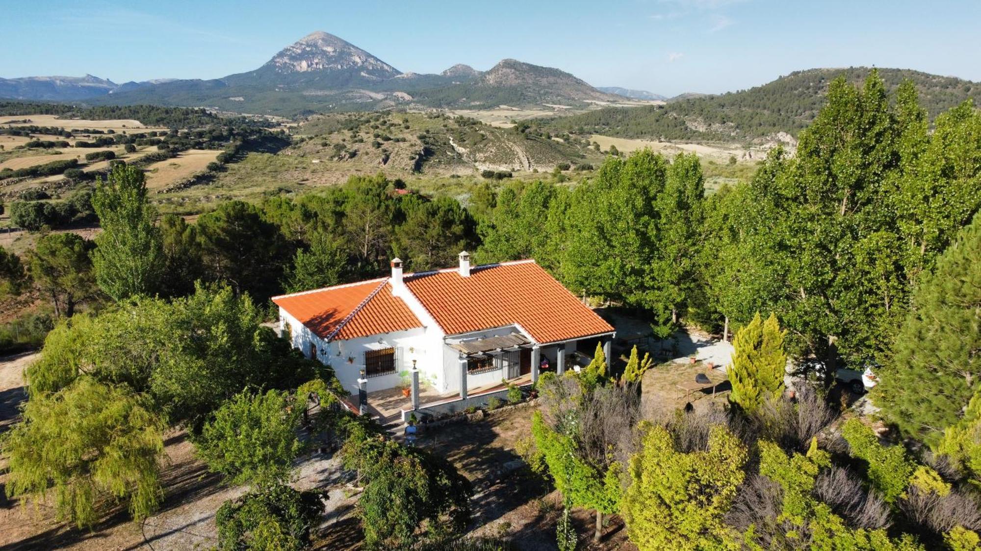 El Rincon Del Guardal, Alojamiento Rural Y Guias De Montana San Clemente  Exterior foto
